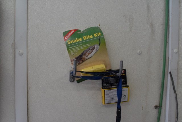 Snake bite kit